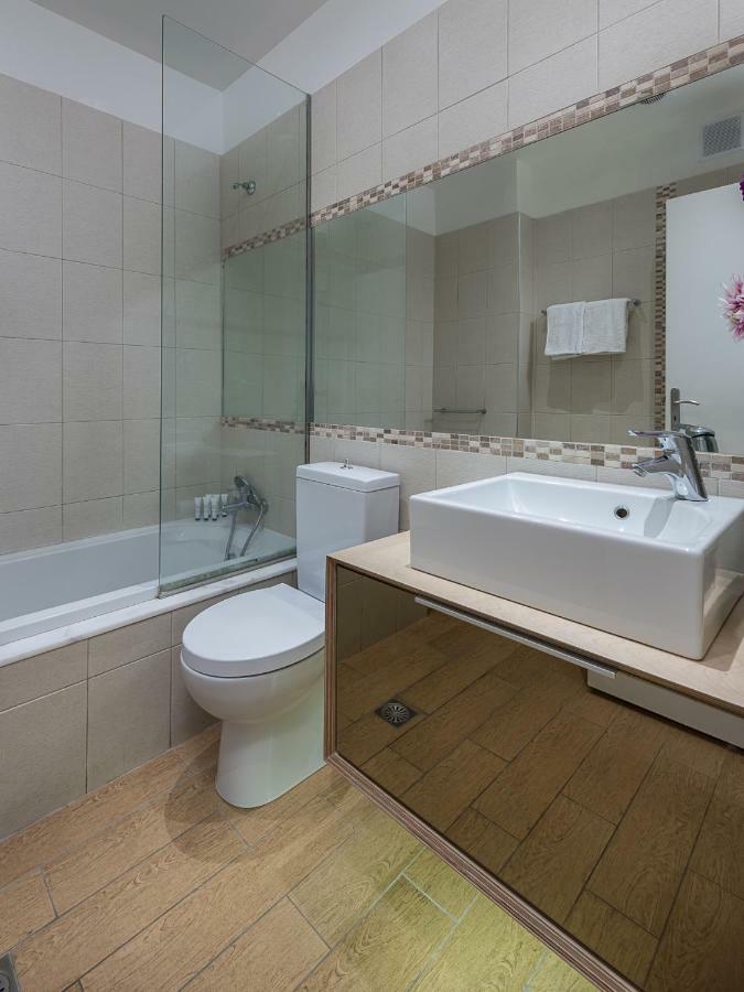 Flyviewflatsgold Privatehottub With Seaview Apartment Ixia  Bagian luar foto