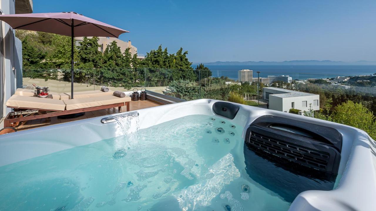 Flyviewflatsgold Privatehottub With Seaview Apartment Ixia  Bagian luar foto